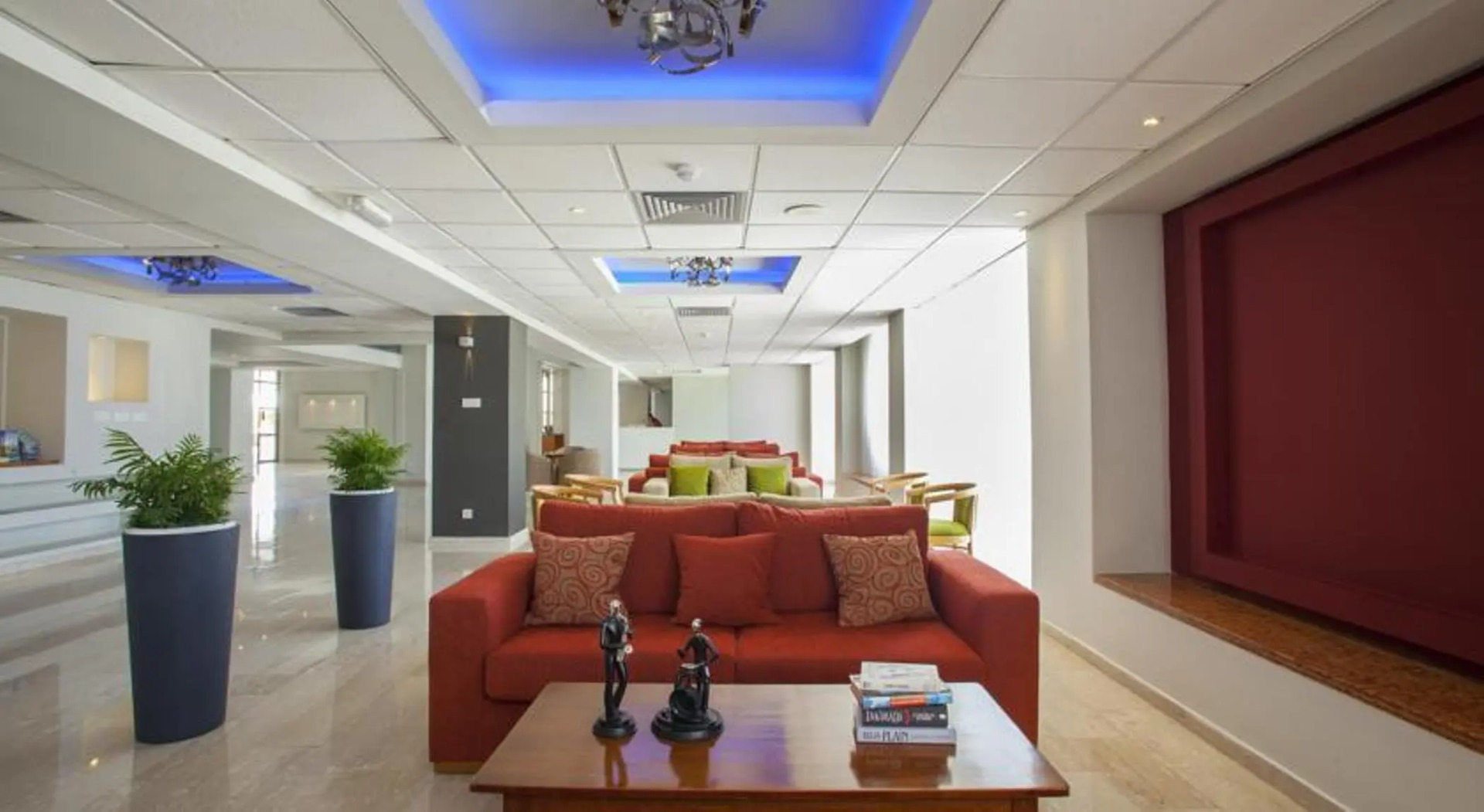 Photo - Mayfair Gardens