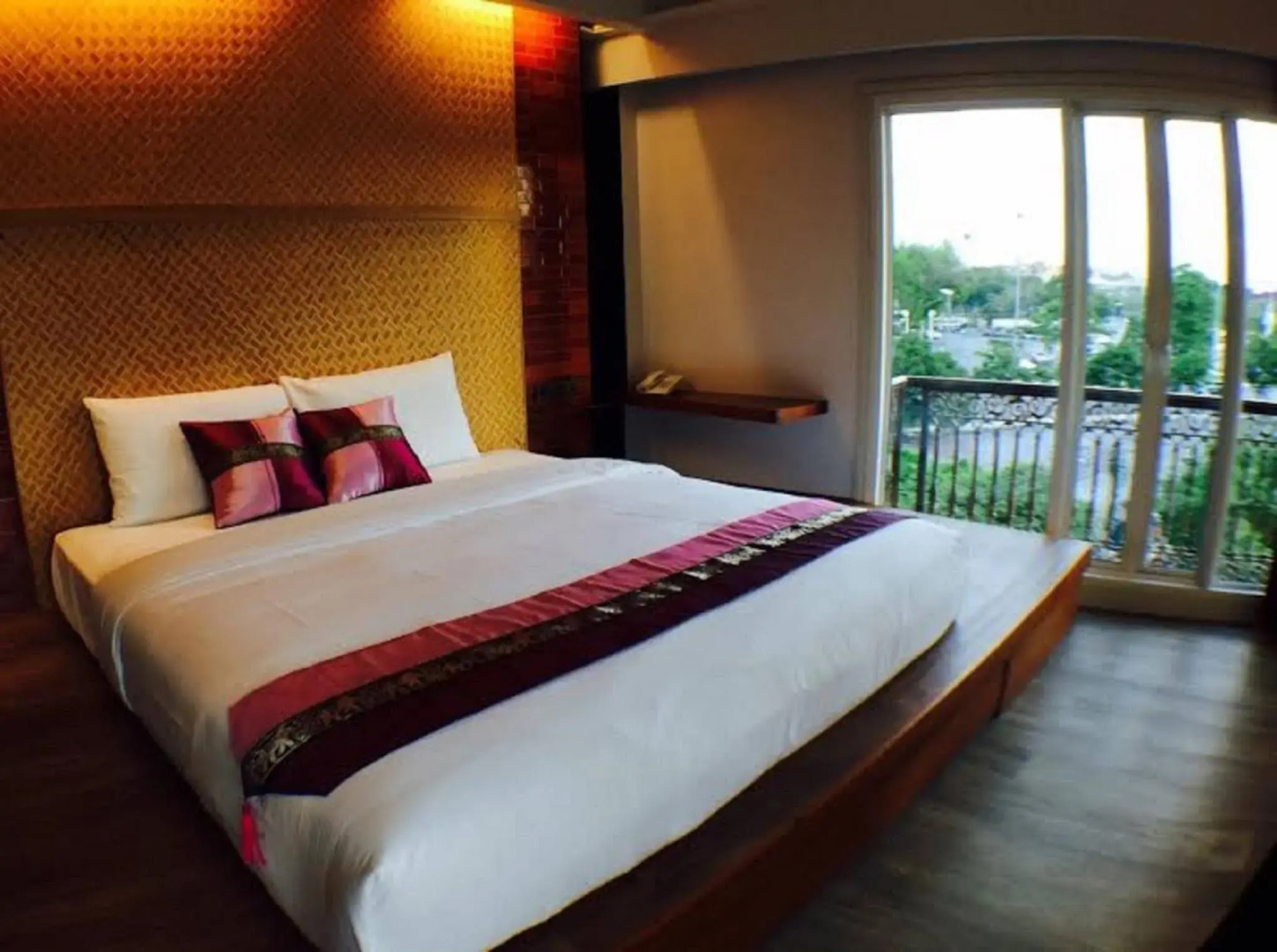 Foto - Dang Derm In The Park Khaosan