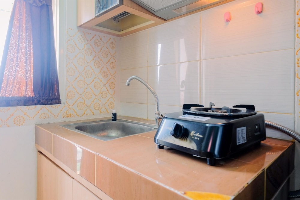 Good Deal And Homey Studio At Margonda Residence 4 Apartment
