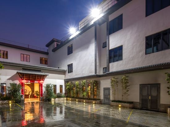 Floral Hotel·Huizhou Yanqi hotel