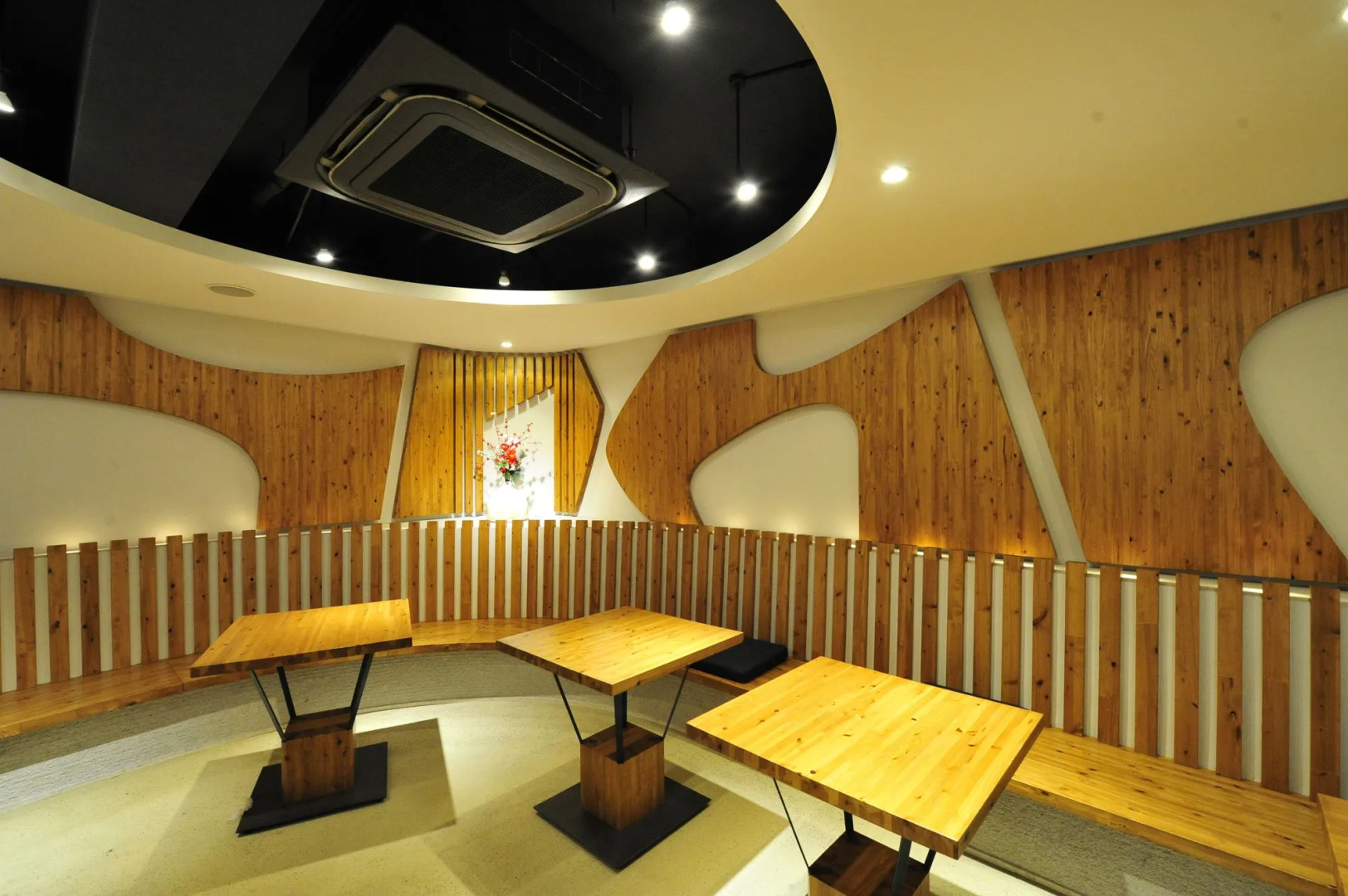 Photo - R's Forest Inn