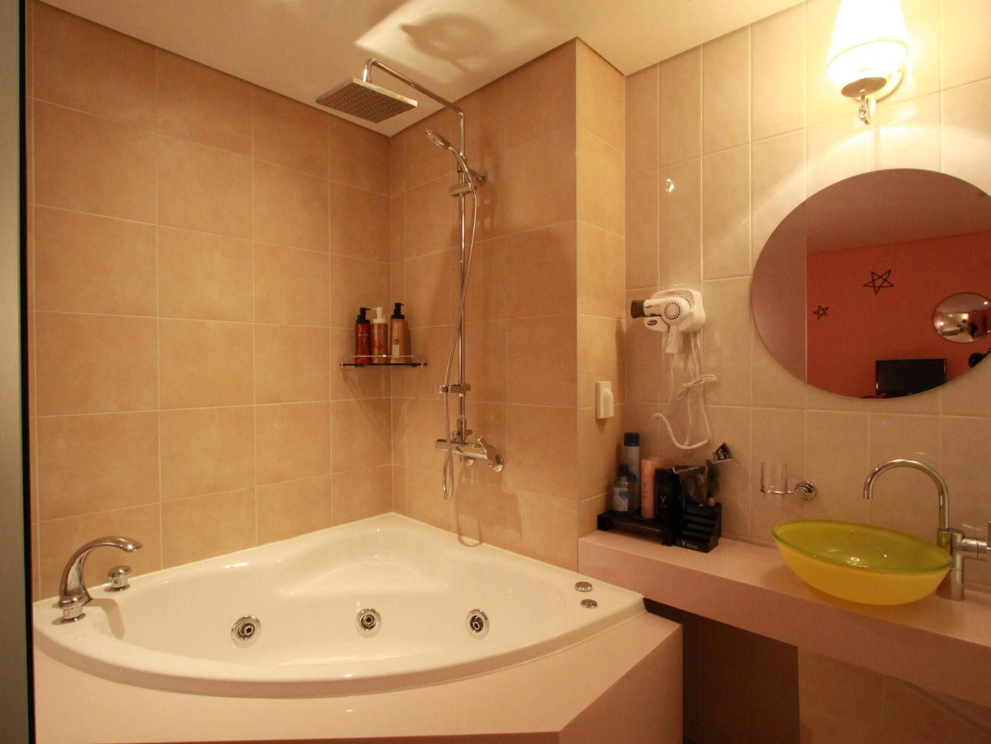 Photo - Shinchon Y Hotel