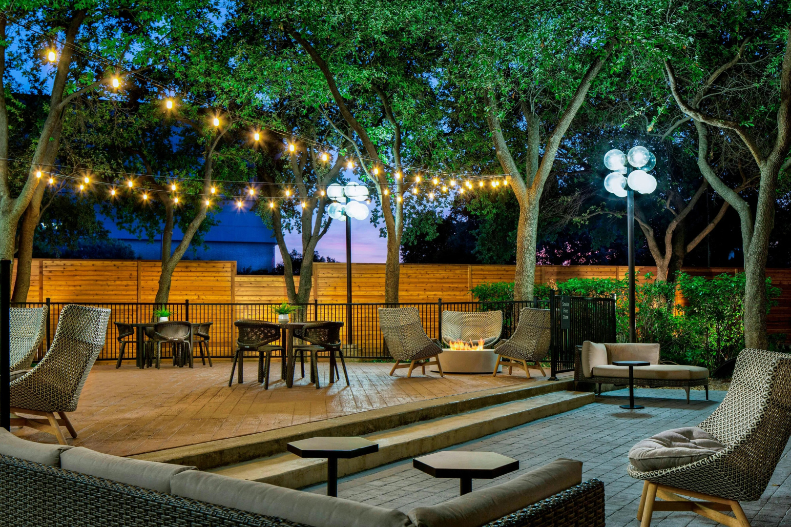 Foto - Sheraton Suites Market Center Dallas