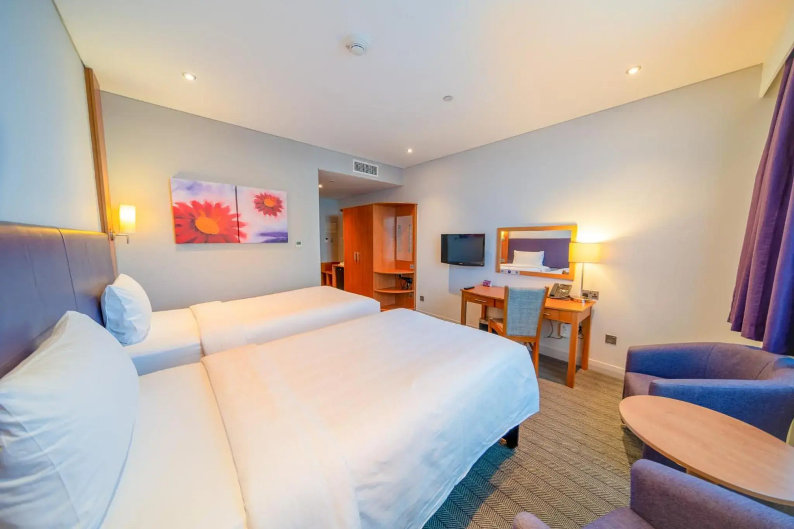 Photo - Premier Inn Abu Dhabi Airport Business Park