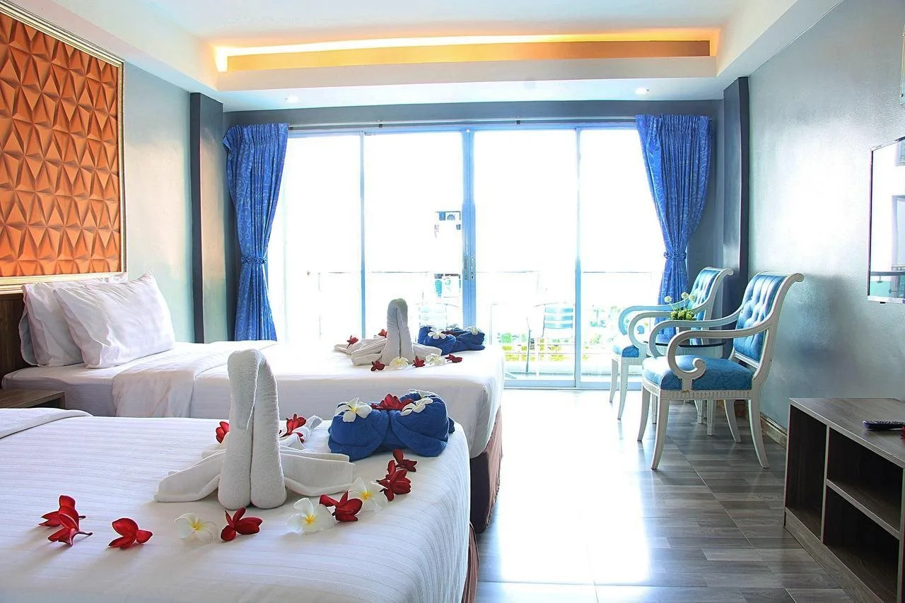 Photo - Dragon Beach Resort , Jomtien Beach Pattaya