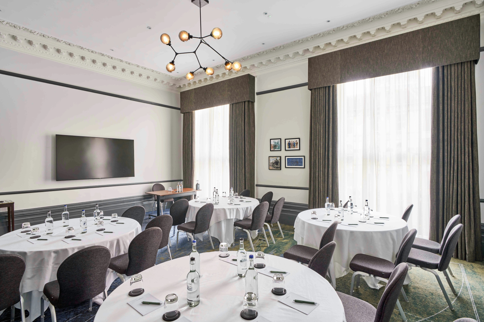 Photo - The Clermont London, Victoria