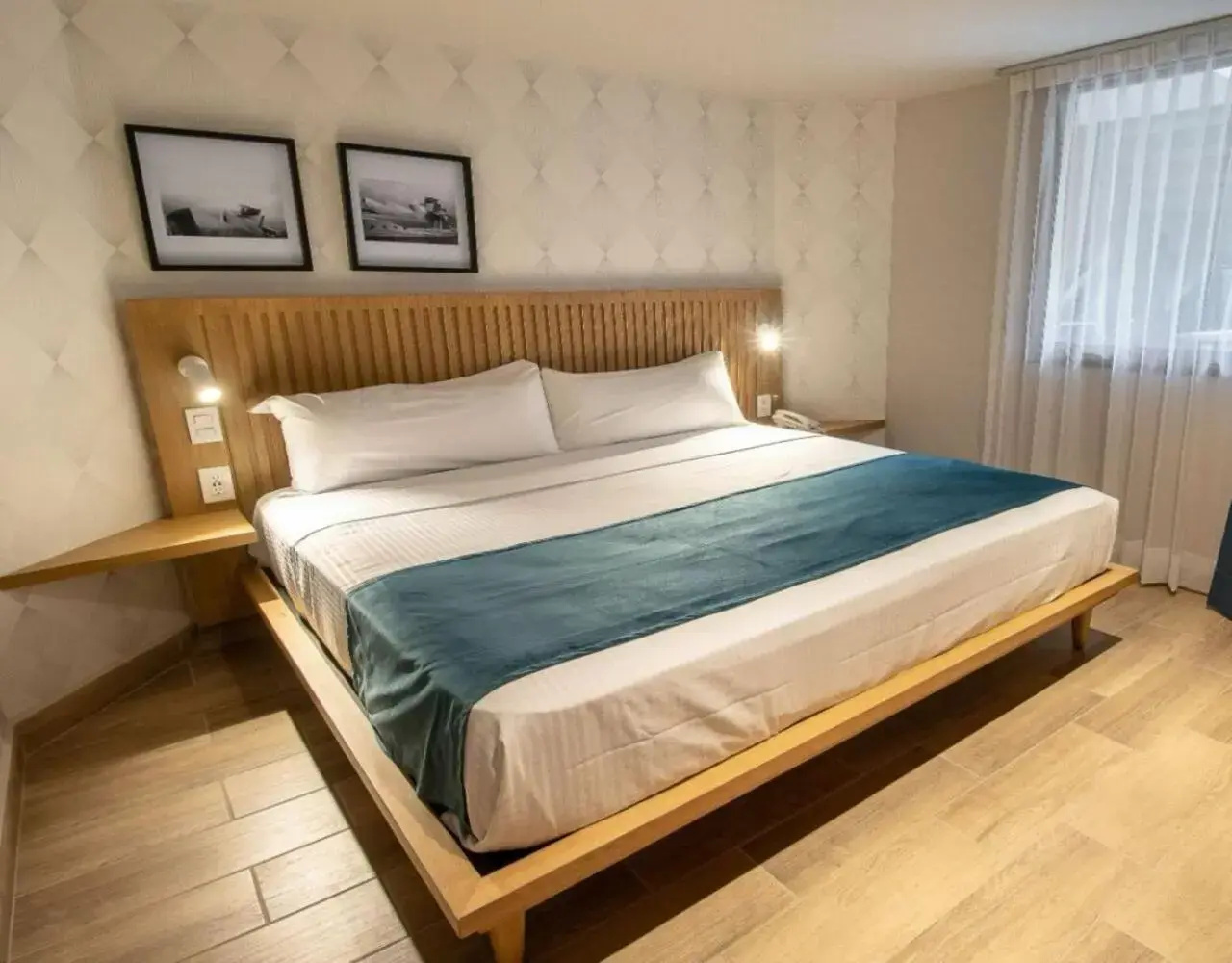 Photo - Oliva Plaza Hotel