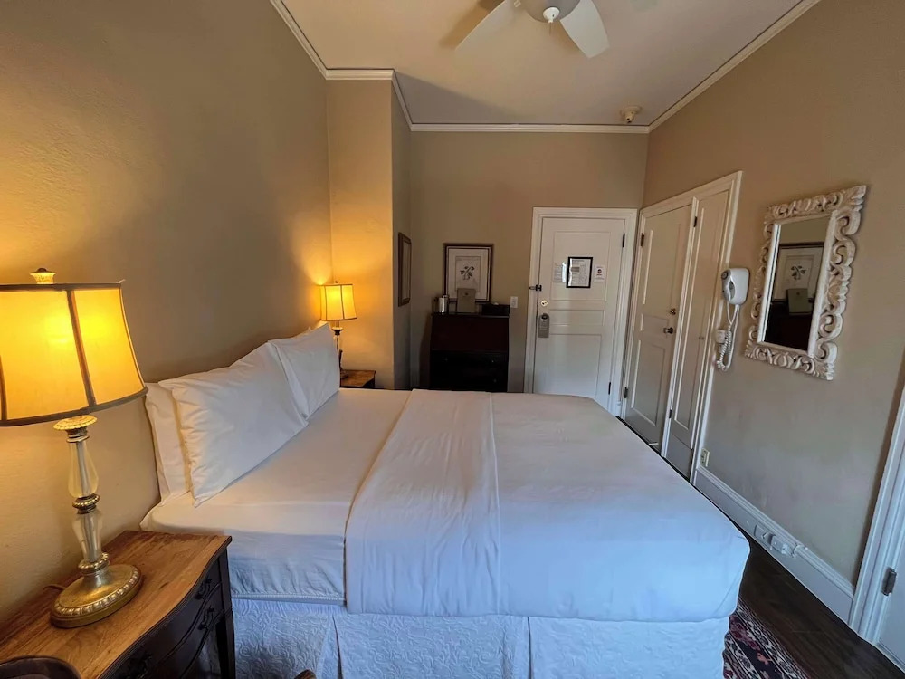 Photo - Berkeley City Club Hotel