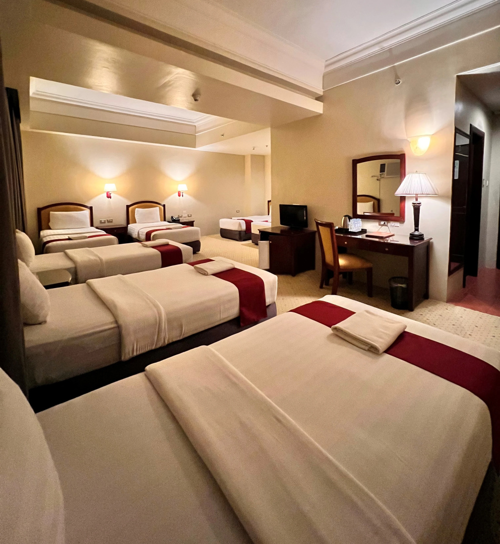 Photo - Sarrosa International Hotel and Residential Suites