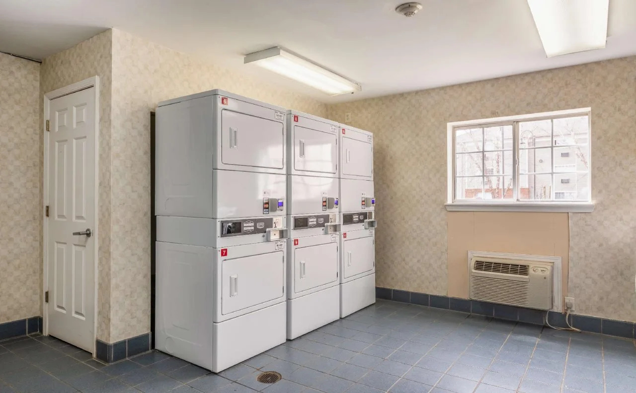 Photo - HomeTowne Studios & Suites by Red Roof Charlotte - Concord