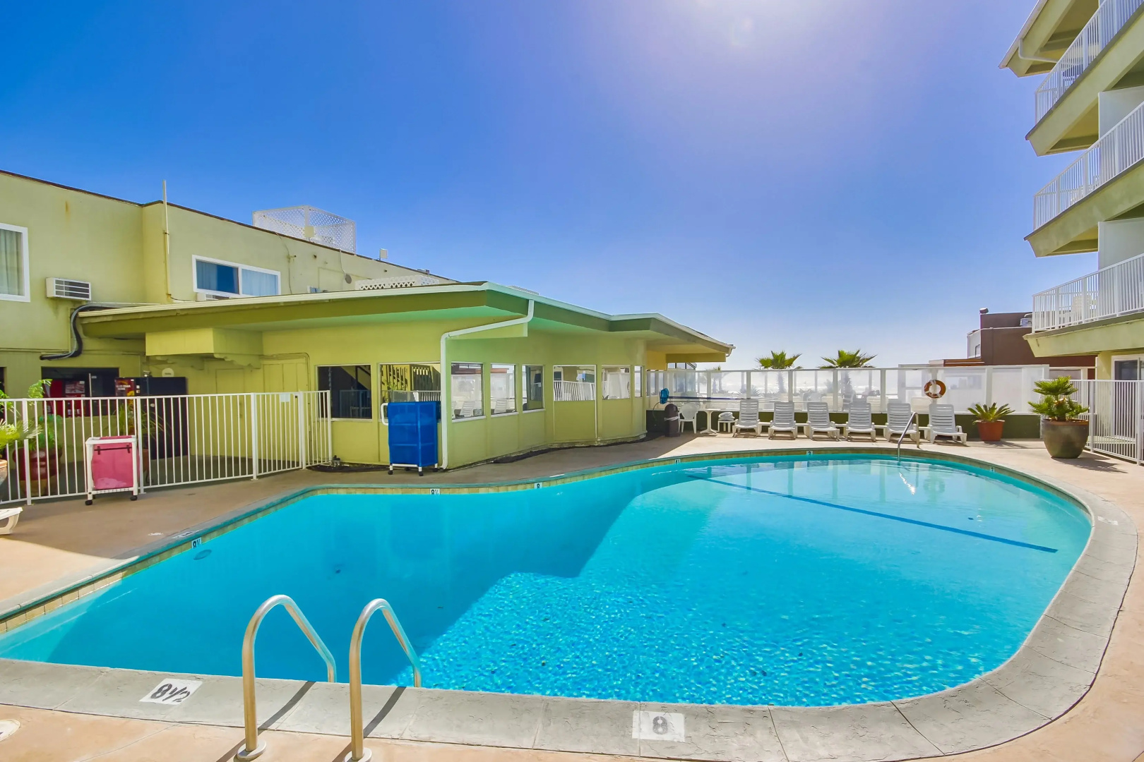 Foto - Surfer Beach Hotel