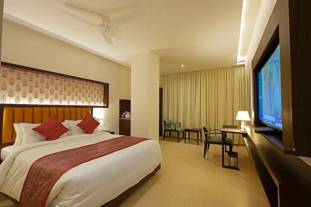 Photo - Grand Continent Secunderabad A Sarovar Portico Affiliate Hotel