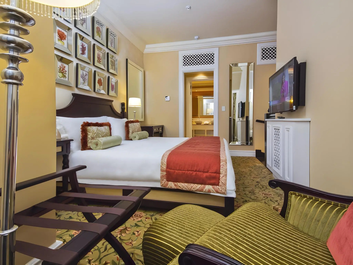 Photo - The Boardwalk Hotel