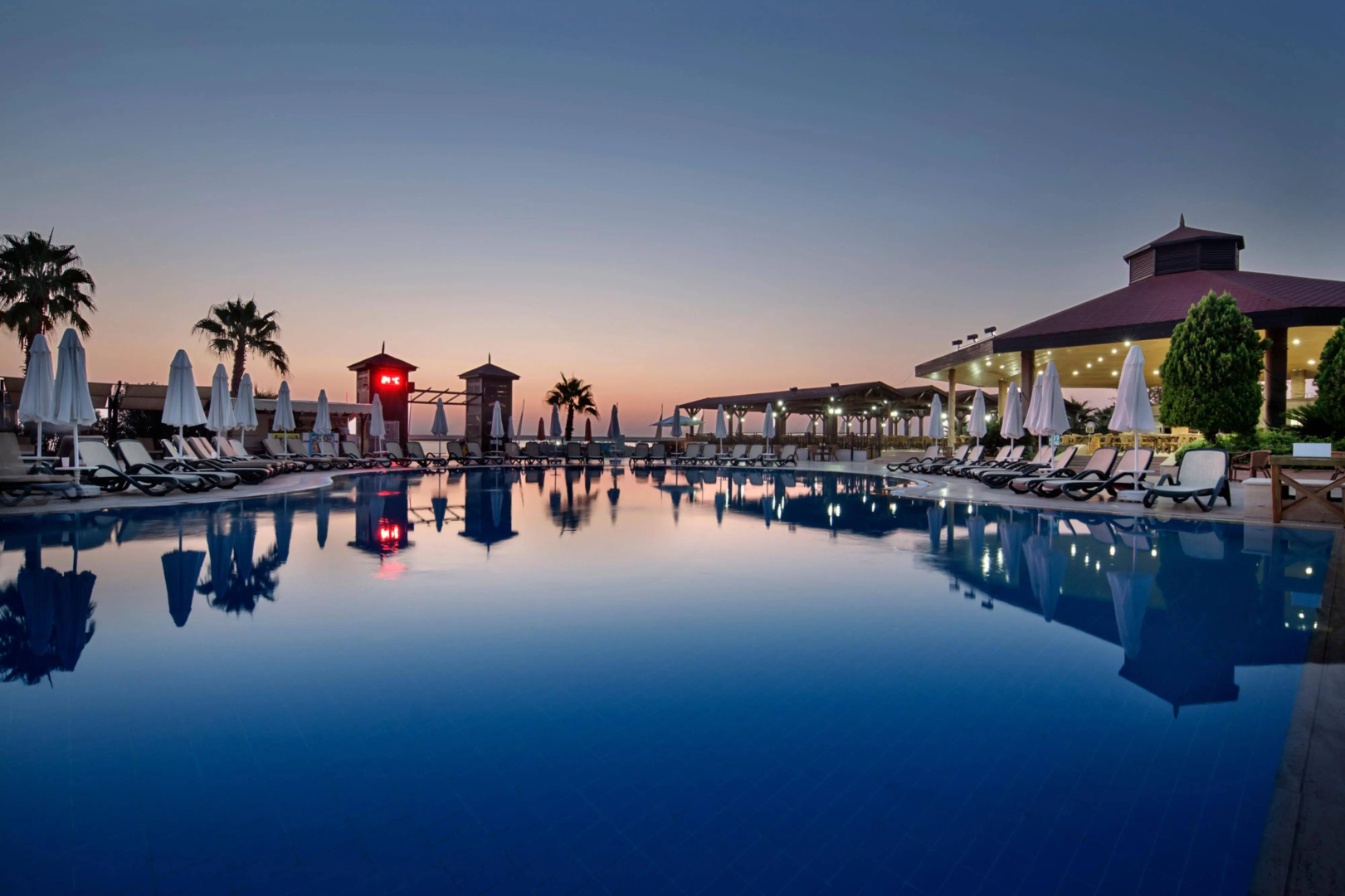 Photo - Crystal Flora Pearl Collection - Ultimate All Inclusive
