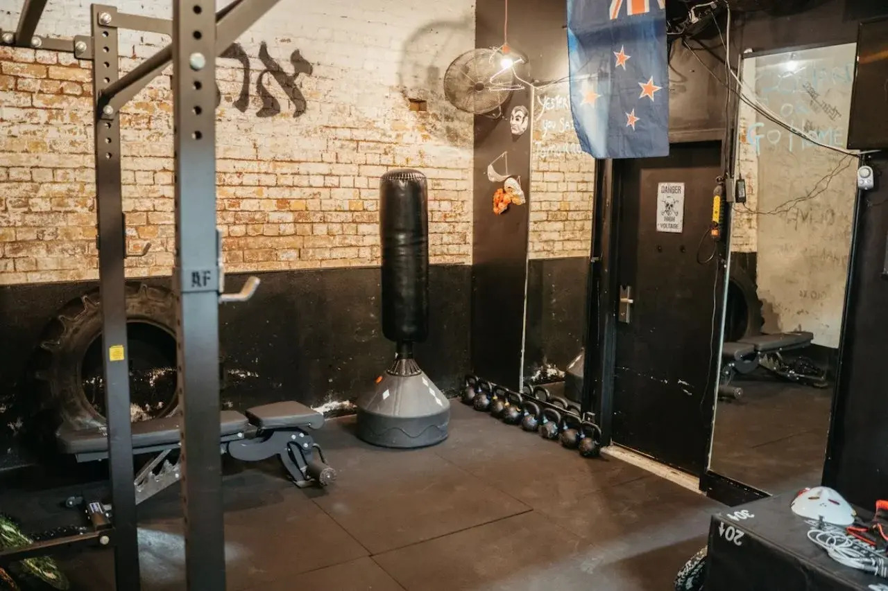 Photo - Auckland City Hotel - Hobson St