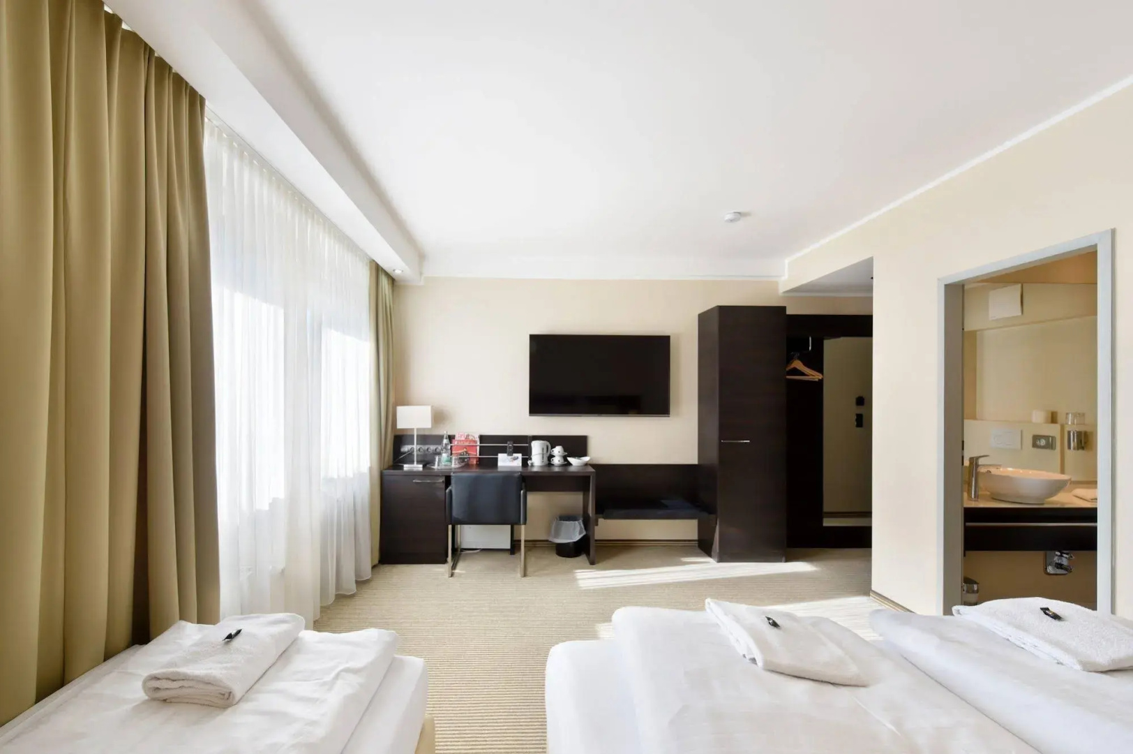 Foto - Zi Hotel & Lounge