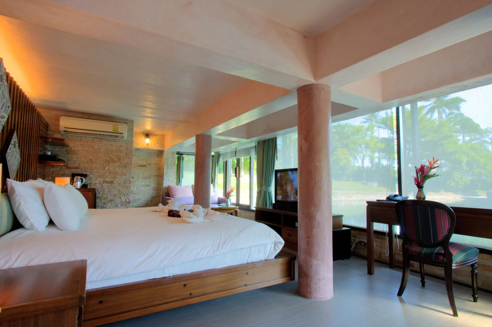 Photo - Parama Koh Chang