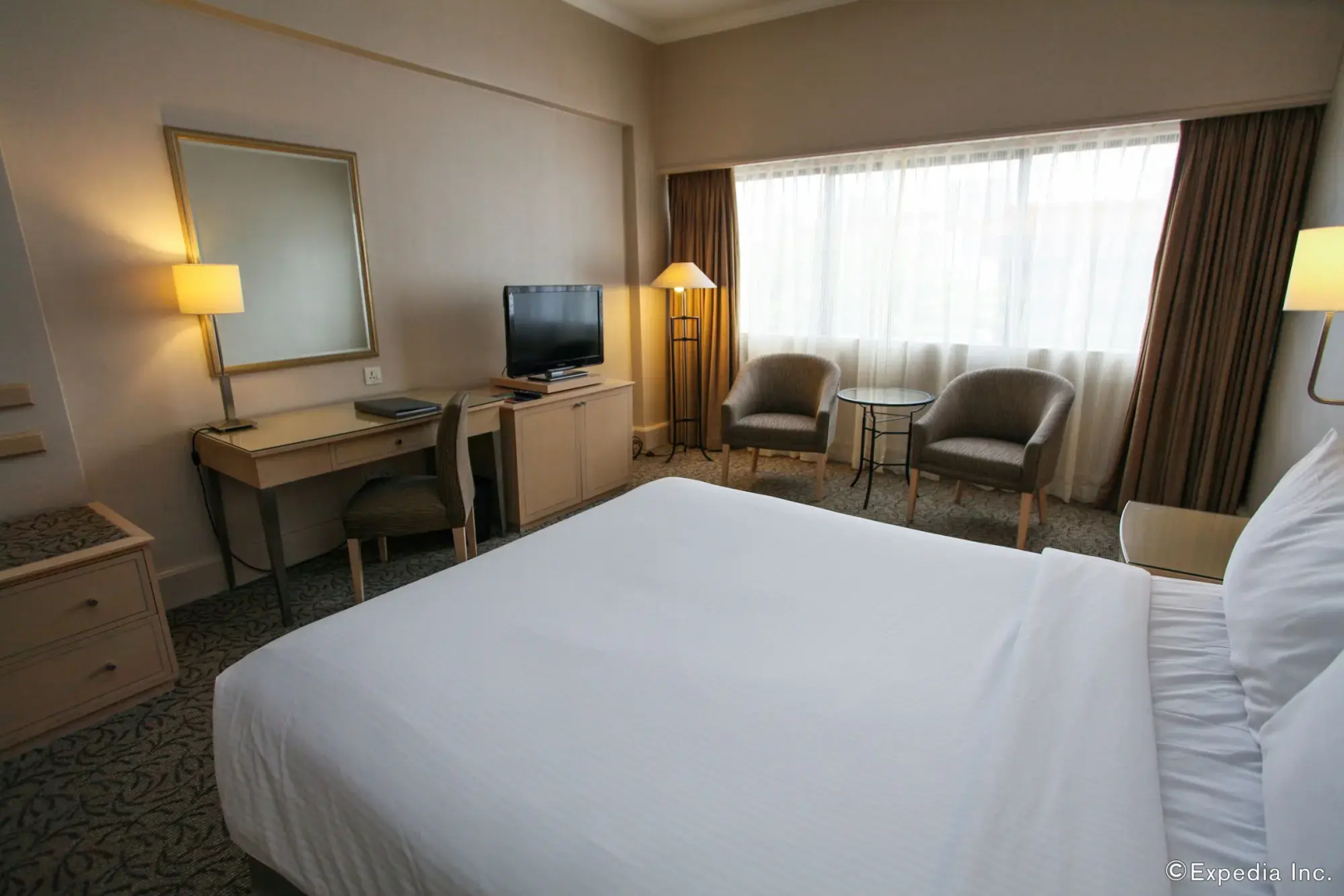 Photo - York Hotel