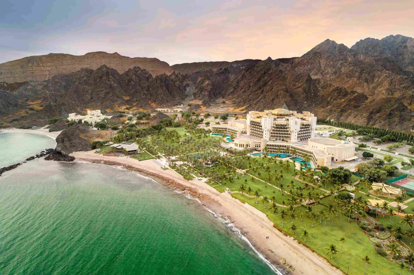 Photo - Al Bustan Palace, a Ritz-Carlton Hotel