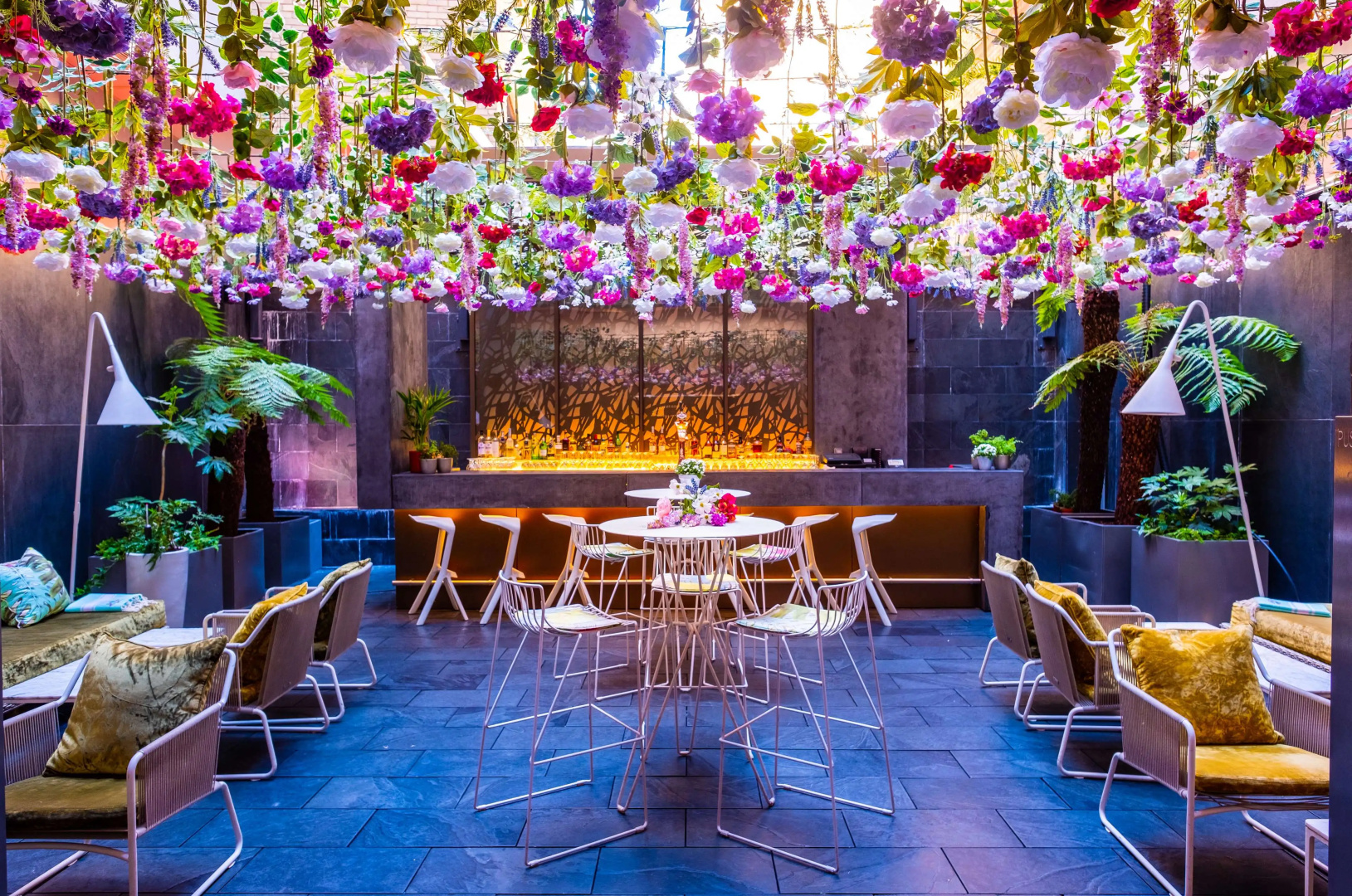 Photo - South Place Hotel