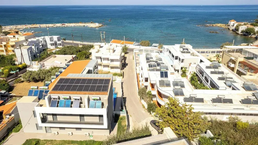 Photo - Seafront villas I "Free" Heated pools & 100m to Sea