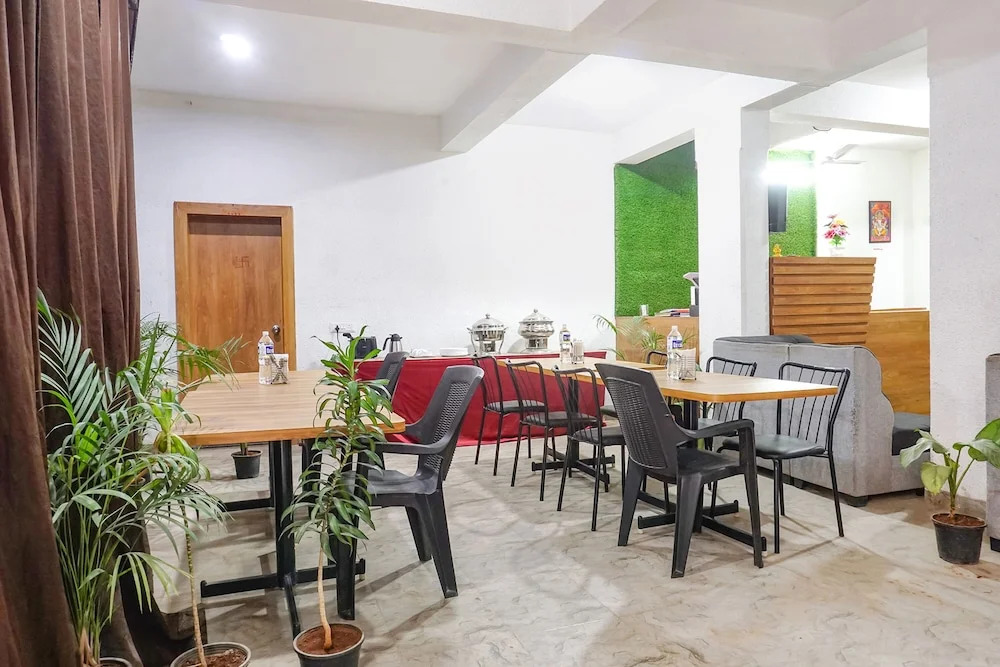 Photo - FabHotel White House