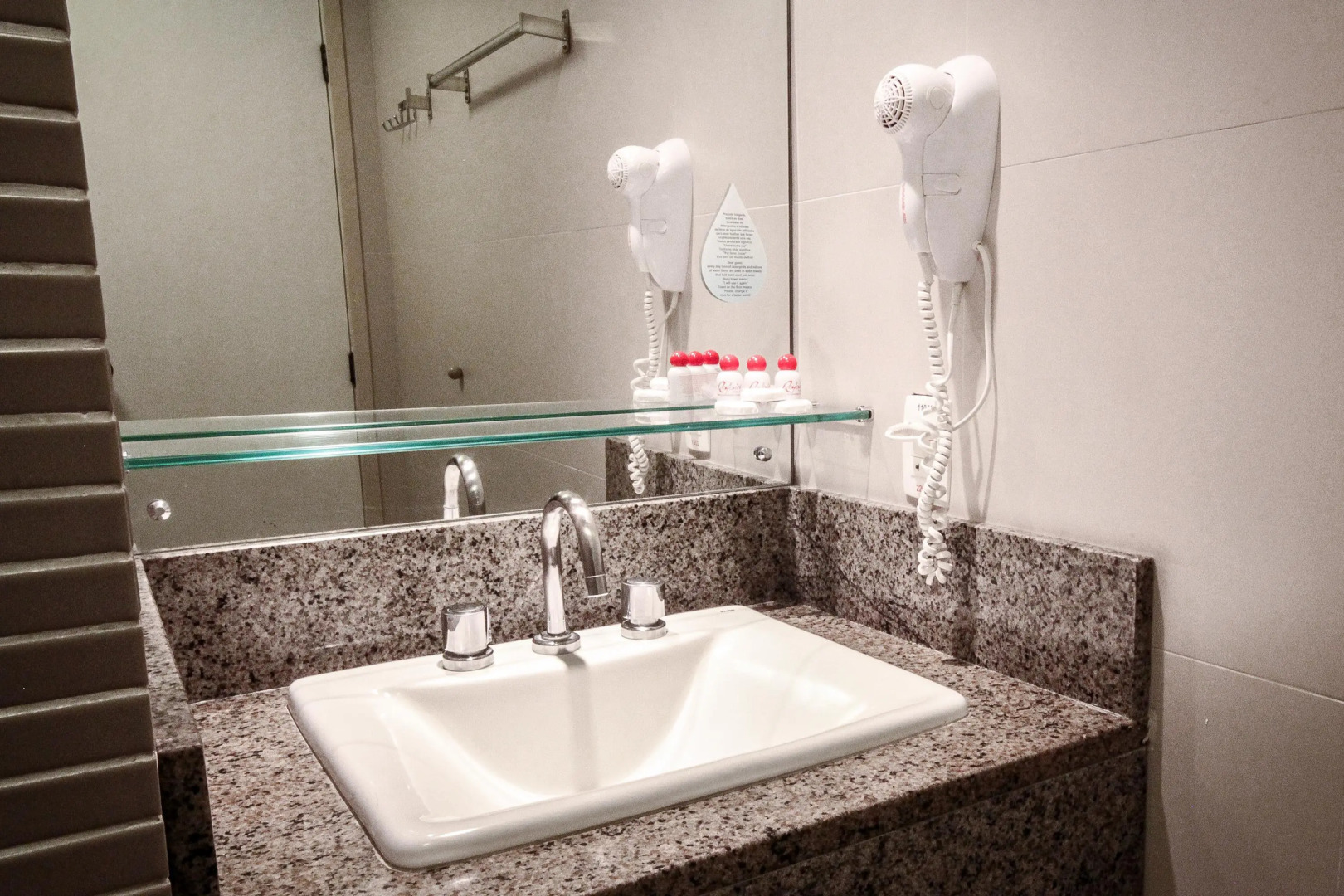 Foto - Rafain Palace Hotel & Convention Center