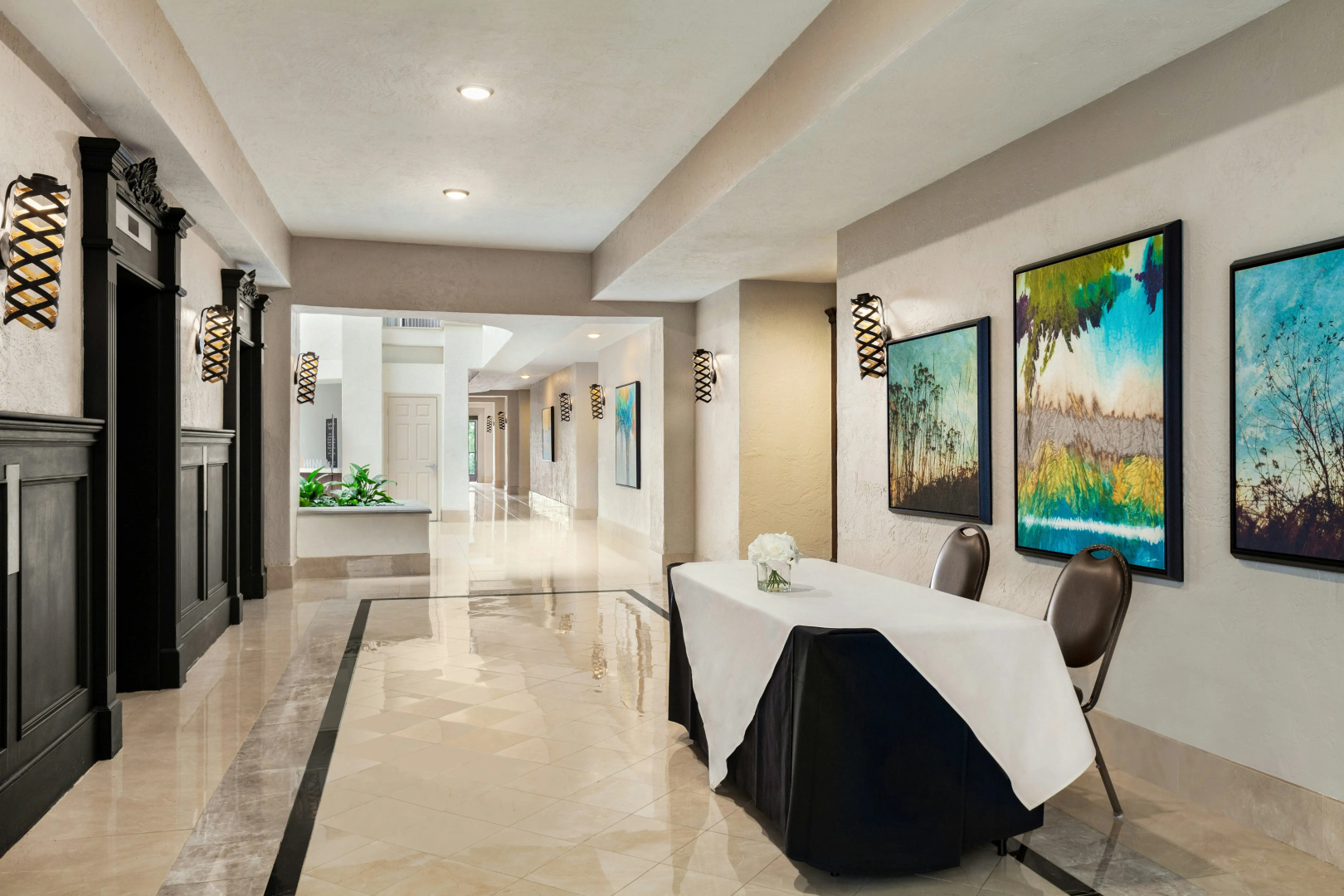 Photo - Embassy Suites by Hilton Santa Ana Orange County Airport