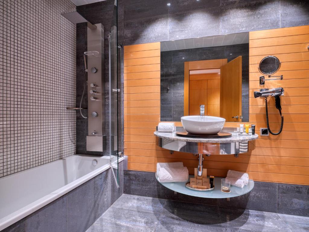 Photo - Sansi Pedralbes