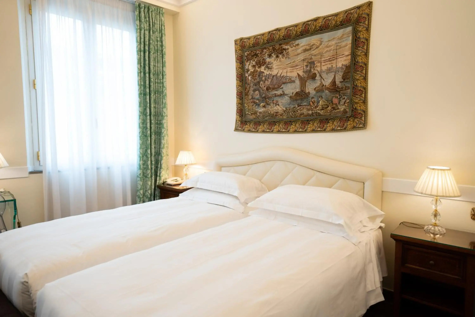 Photo - Riu Plaza The Gresham Dublin