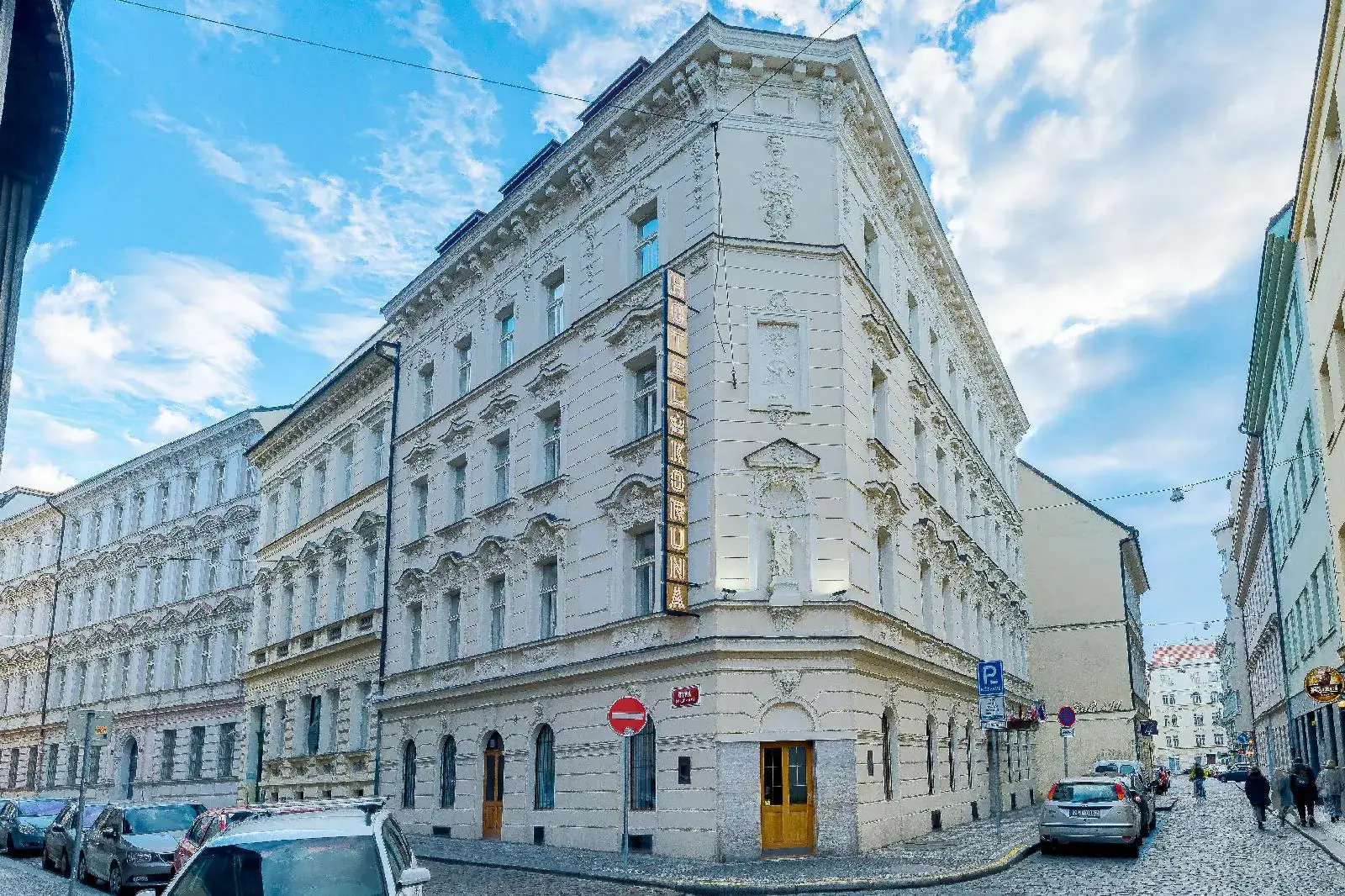 Foto - Koruna Hotel