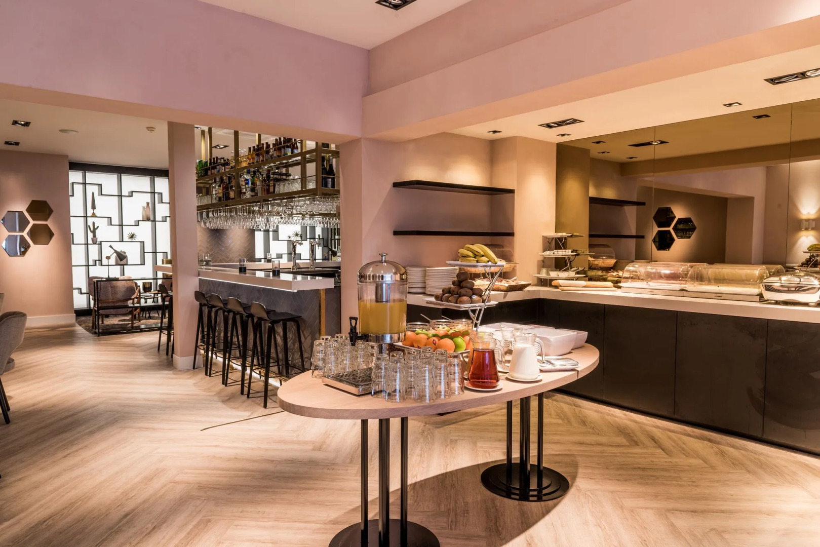 Photo - Sandton Eindhoven Centre - Private parking