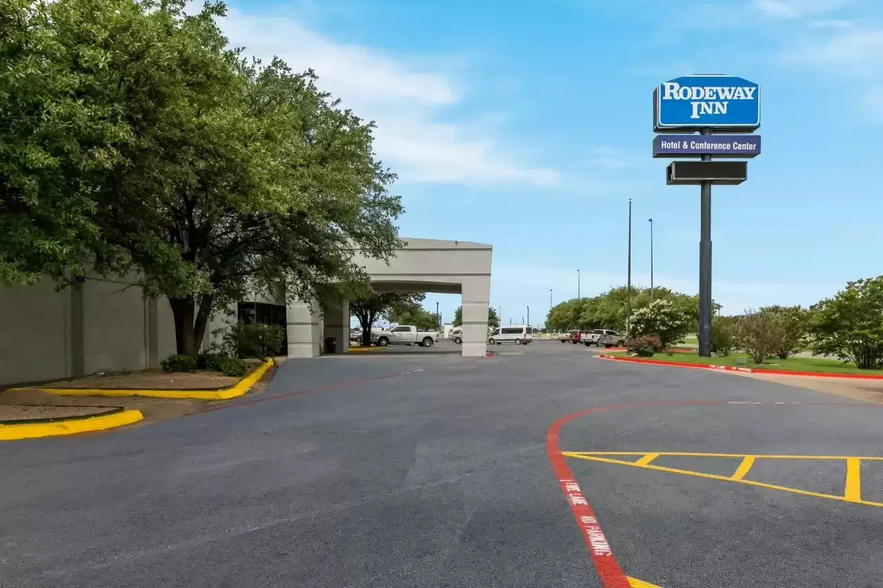Photo - Rodeway Inn Abilene West