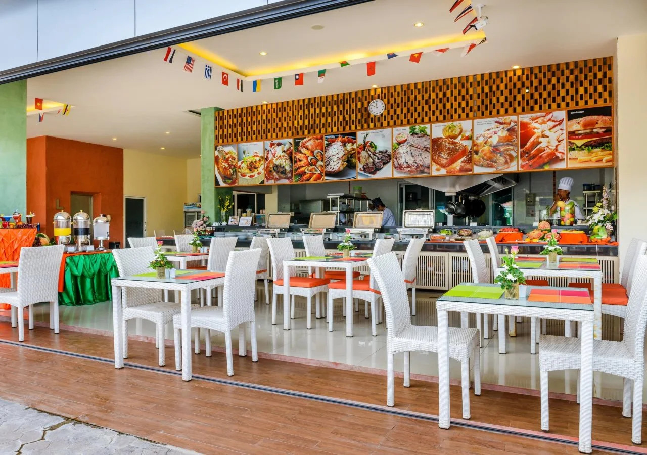 Photo - Zephyr Grand Hotel