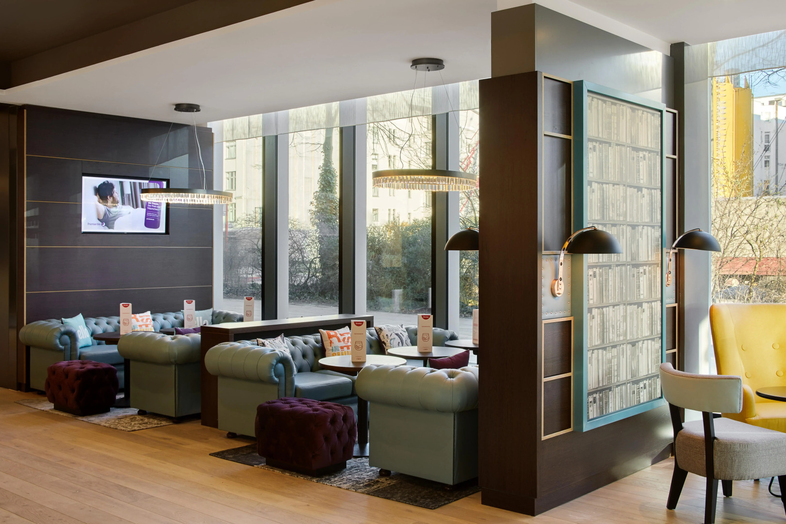 Photo - Premier Inn Hamburg City Centre