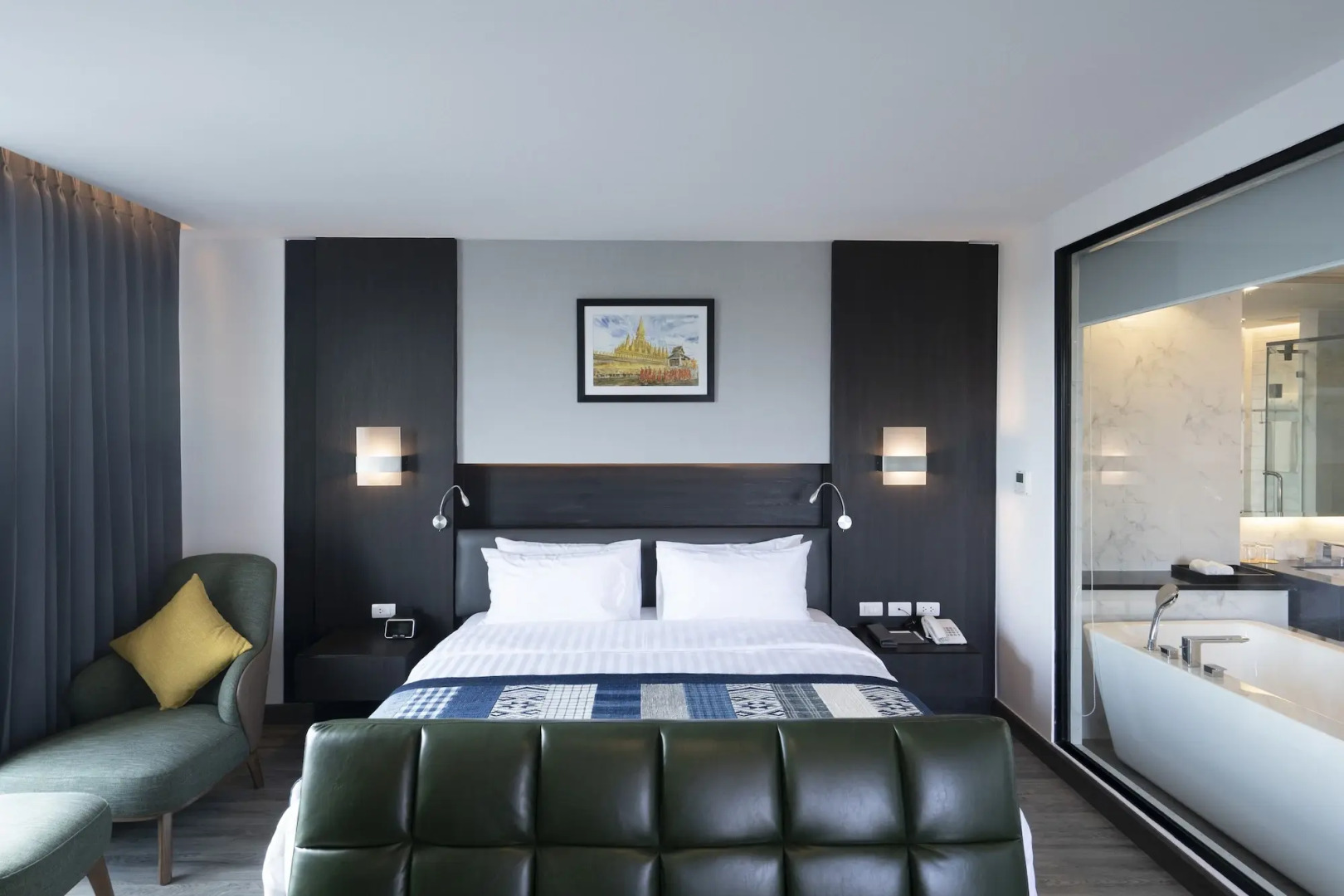 Photo - SureStay Hotel by Best Western Vientiane