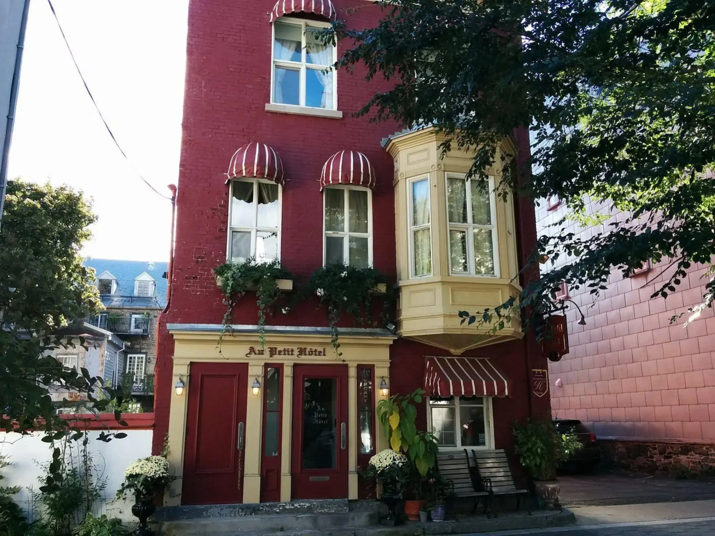 Foto - Au Petit Hôtel