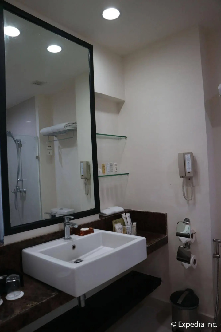 Photo - Seda Nuvali Laguna near Tagaytay