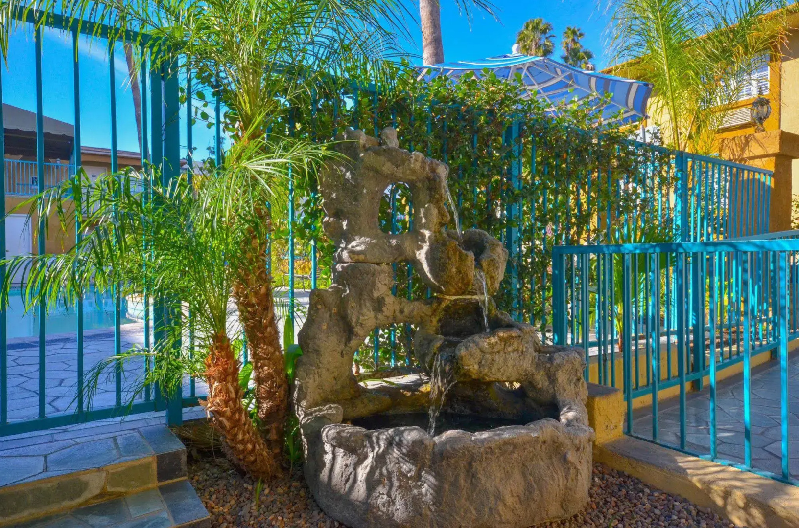 Photo - Hollywood City Inn