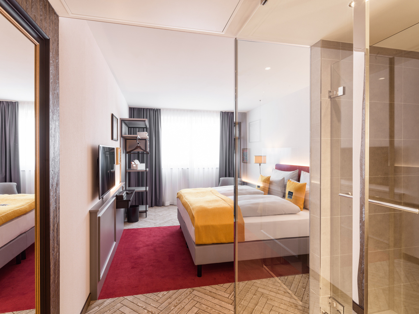 Foto - Holiday Inn — the niu, Franz Vienna