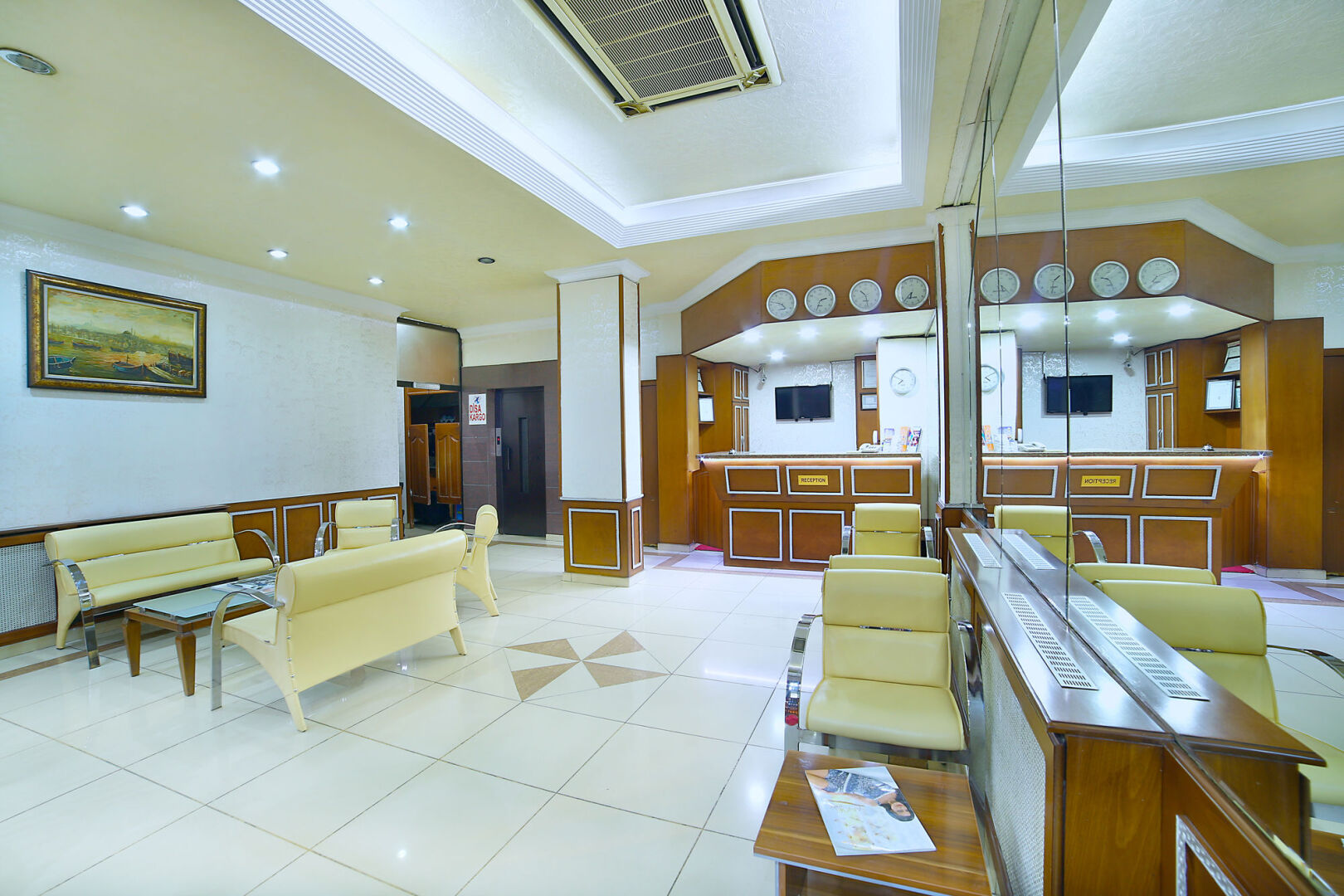 Foto - The Center Hotel