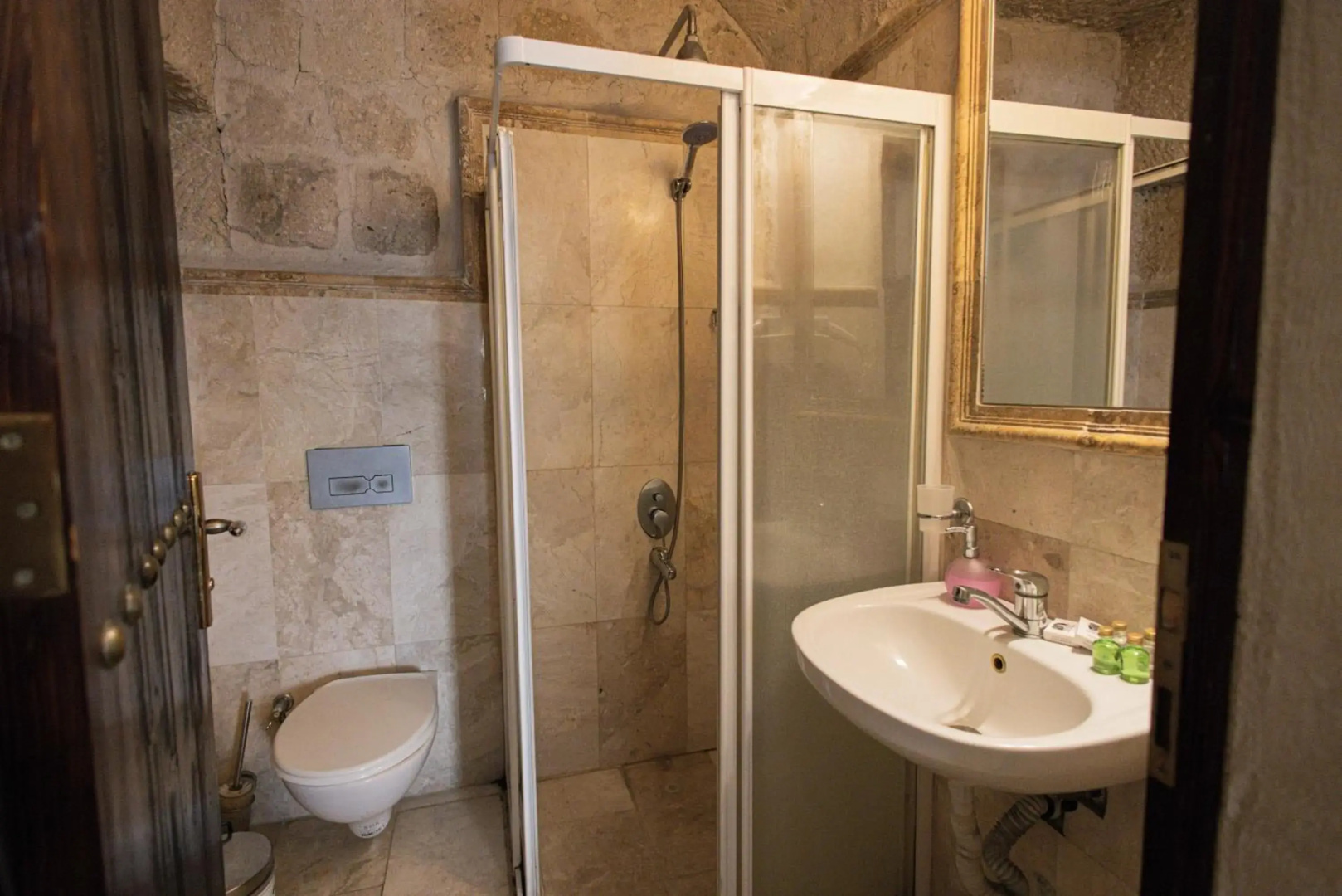 Foto - Century Cave Hotel