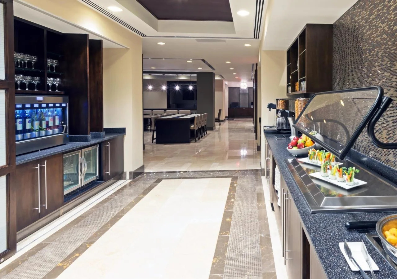 Photo - Capital Hilton