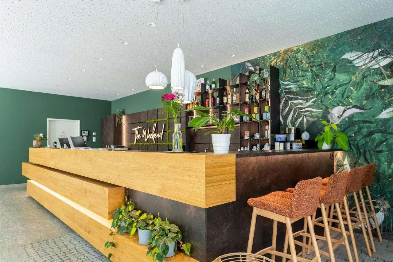 Photo - The Weekend Hotel
