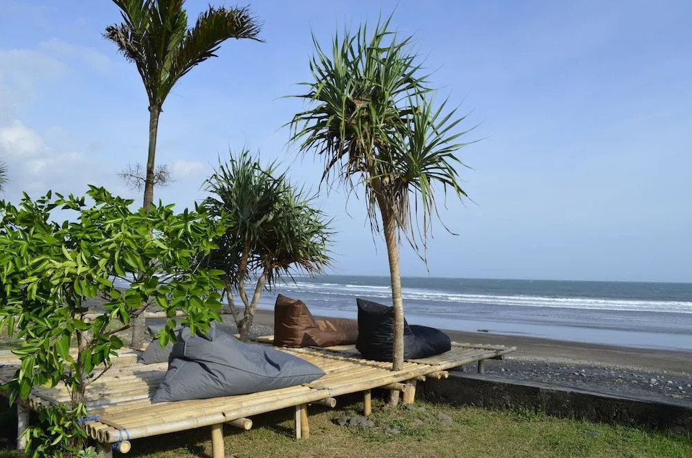 Foto - West Break Bali - Medewi