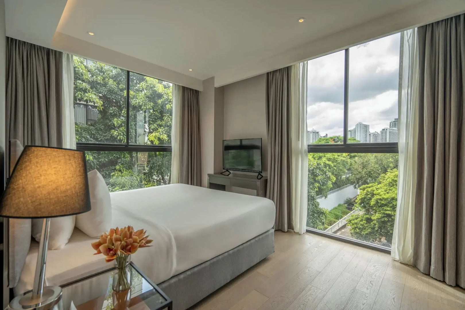 Photo - Walton Suites Sukhumvit