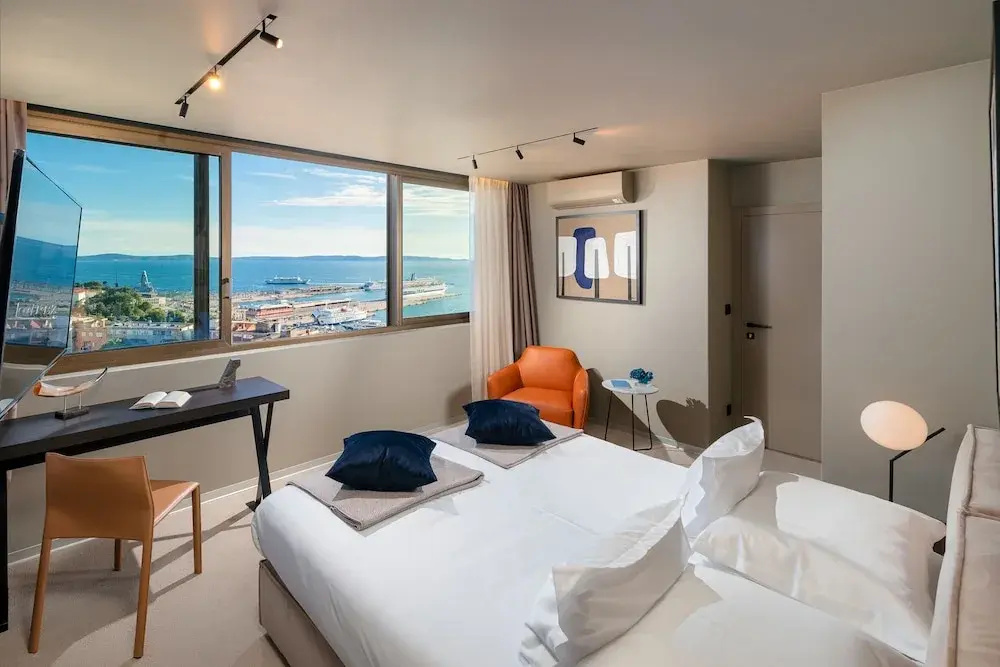 Foto - Royal Suites-Sky