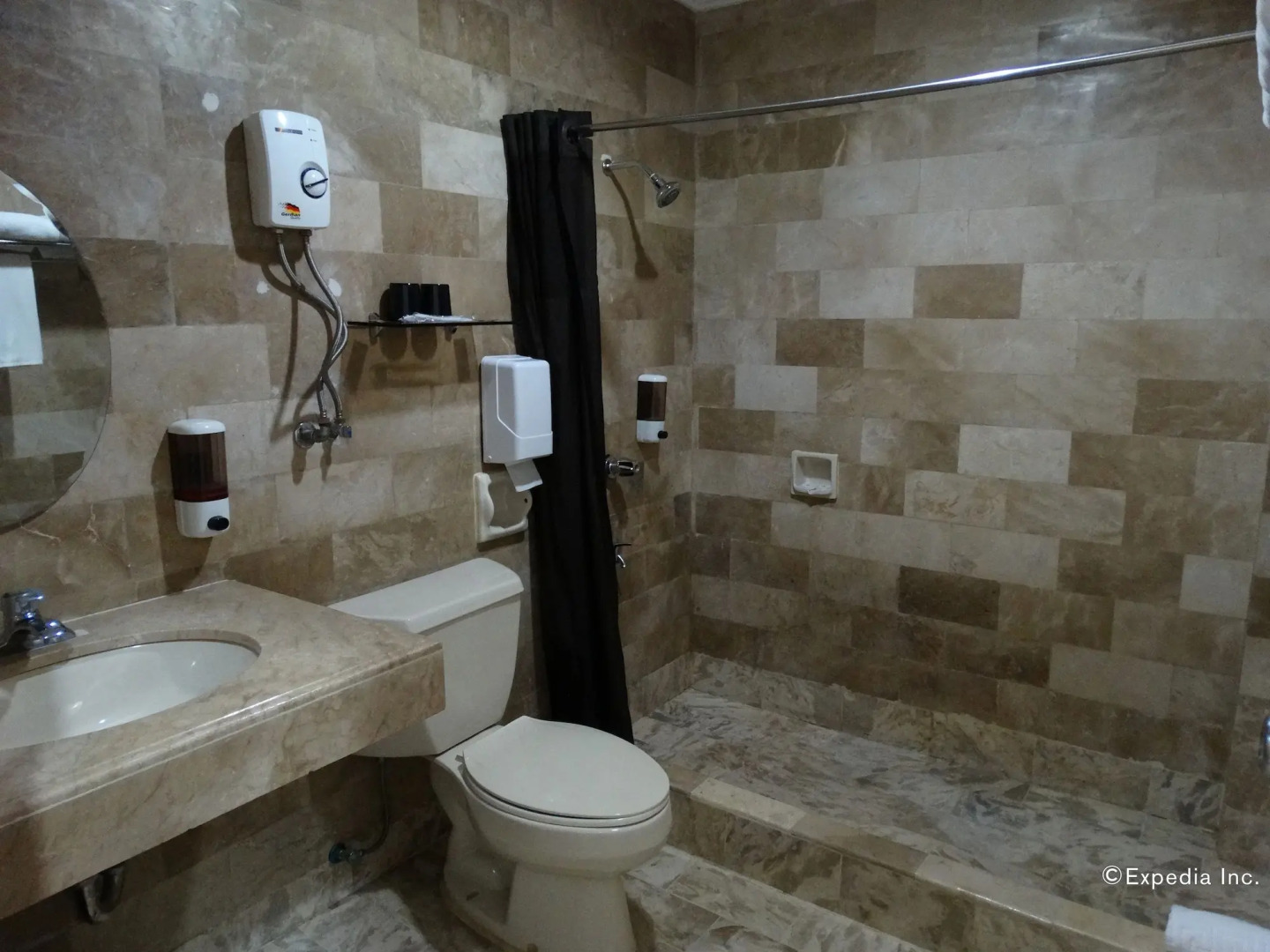 Foto - White Knight Hotel Intramuros