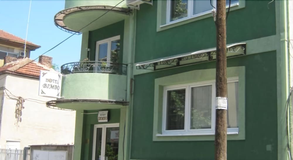 Bimbo Hotel