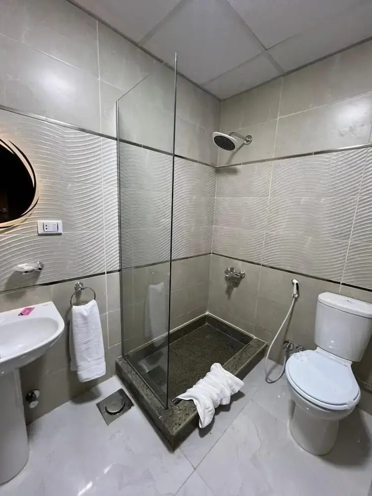 Photo - Royal Home Hotel